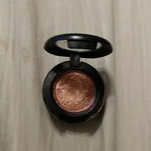 Mac eyeshadow